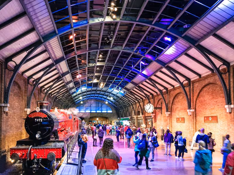 Harry Potter Warner Bros. Studio from Central London